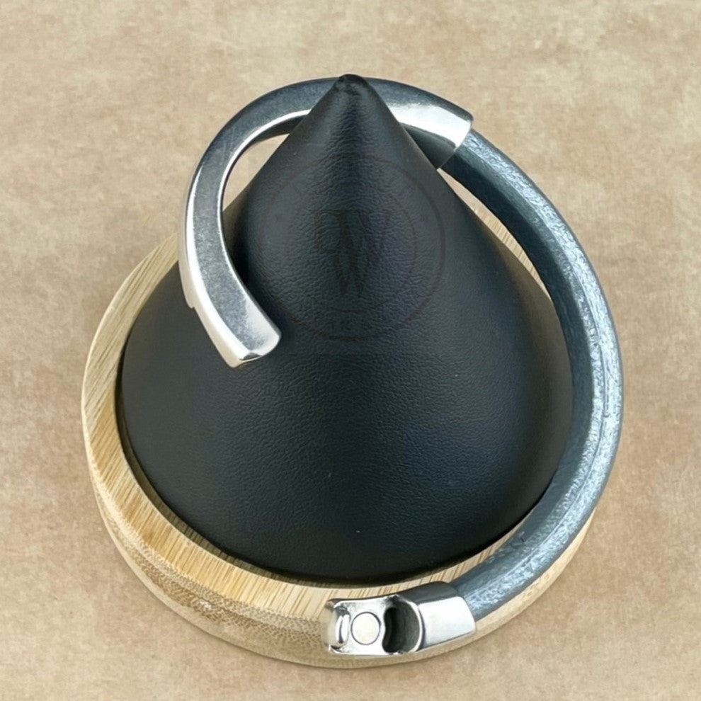 Metallic Silver Leather Arena Bracelet with <strong>Single</strong> Antique Silver Magnetic Clasp