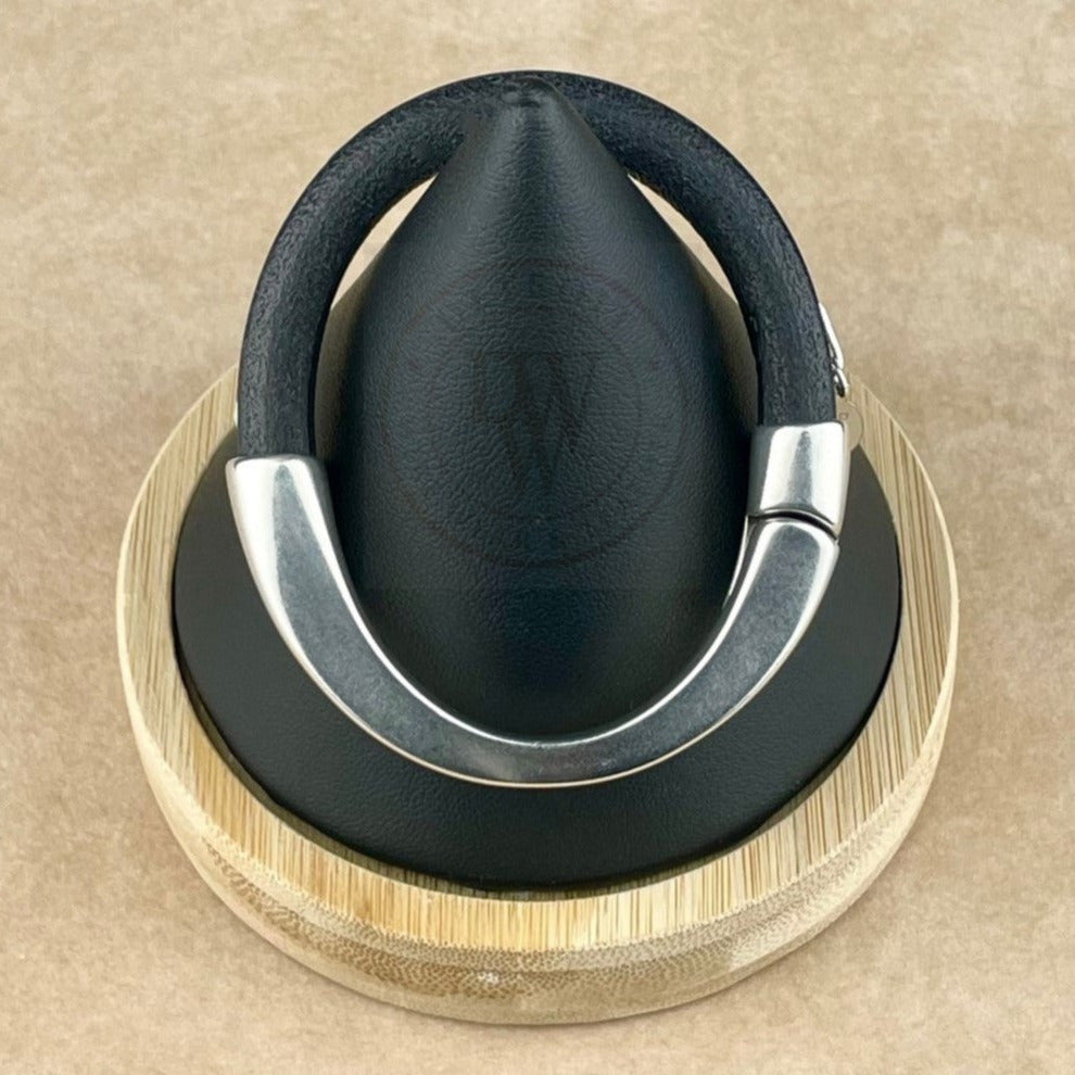 Rhodium Chain on Black Leather Unisex Arena Bracelet -5