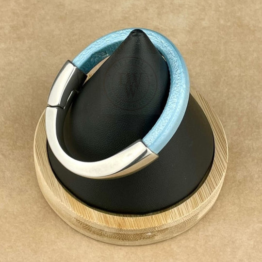 Metallic Sky Blue Leather Unisex Arena Bracelet -2