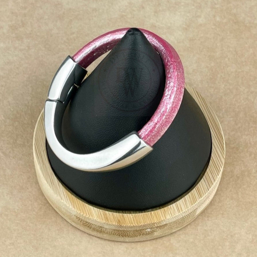 Metallic Fuchsia Leather Unisex Arena Bracelet -2