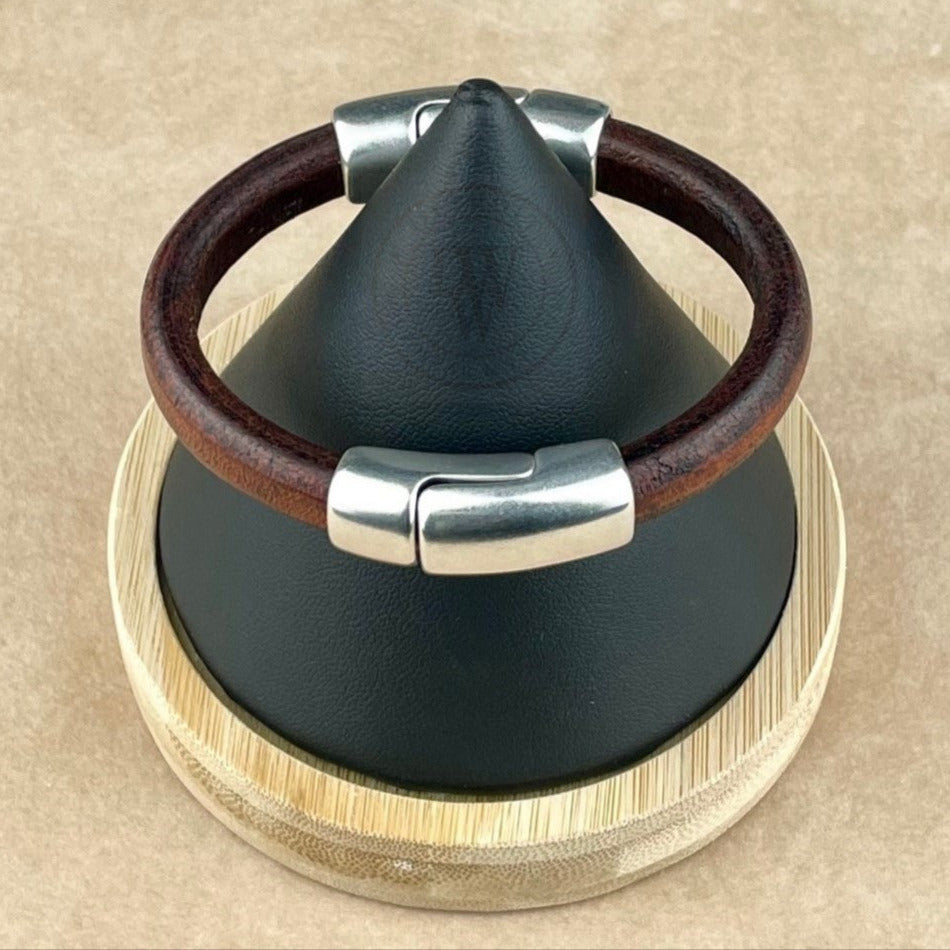 Distressed Whiskey Leather Unisex Cobo Bracelet-1