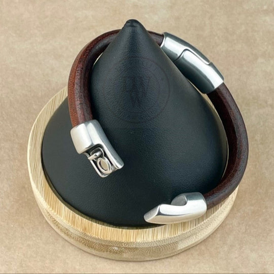 Distressed Whiskey Leather Unisex Cobo Bracelet-3