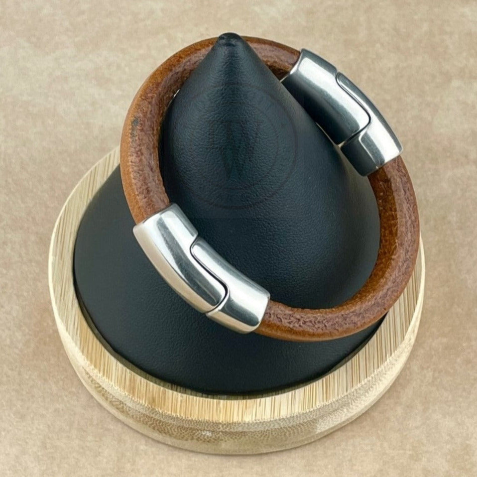 Distressed Tobacco Leather Unisex Cobo Bracelet -2