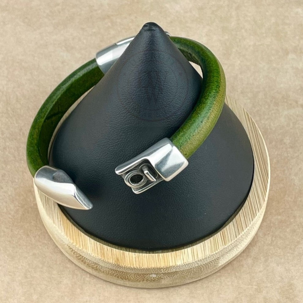 Distressed Grass Green Leather Unisex Cobo Bracelet -3