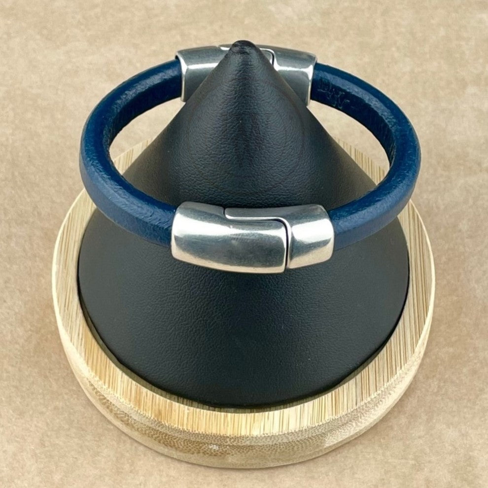 Dark Navy Leather Unisex Cobo Bracelet-1