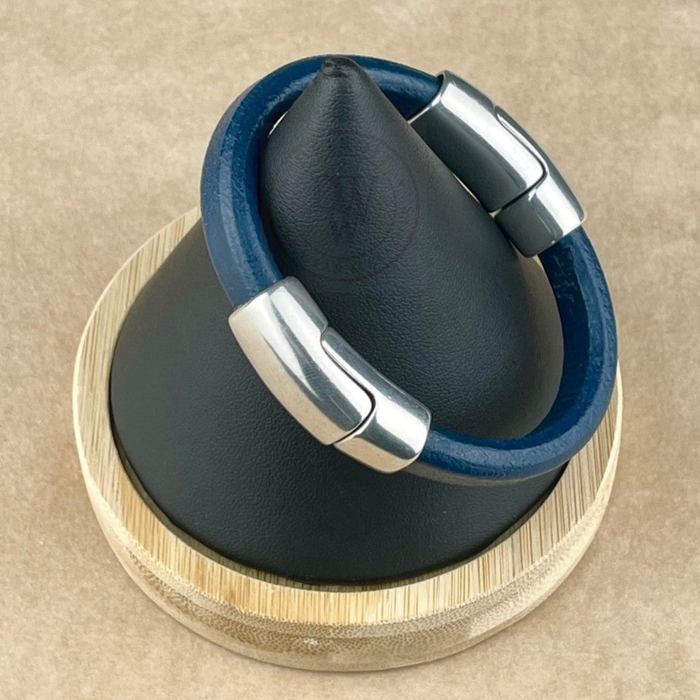 Dark Navy Leather Unisex Cobo Bracelet-2