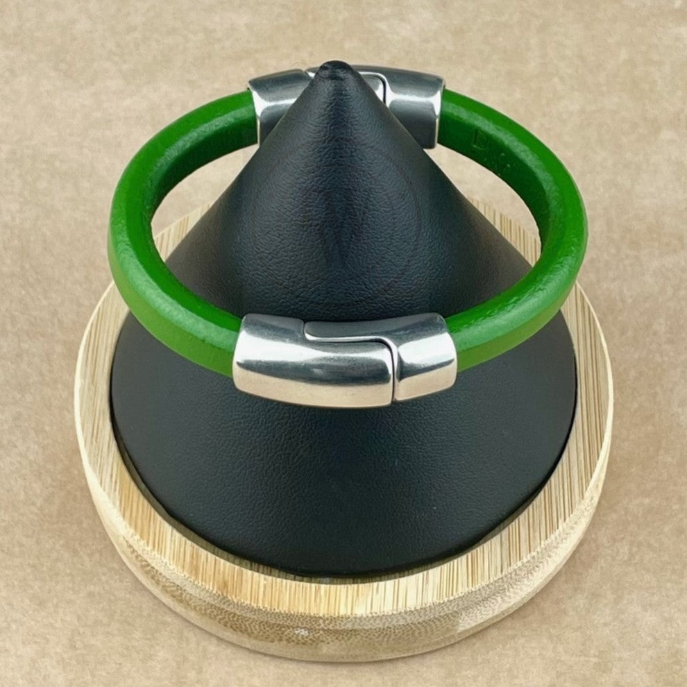 Kelly Green Leather Unisex Cobo Bracelet-1
