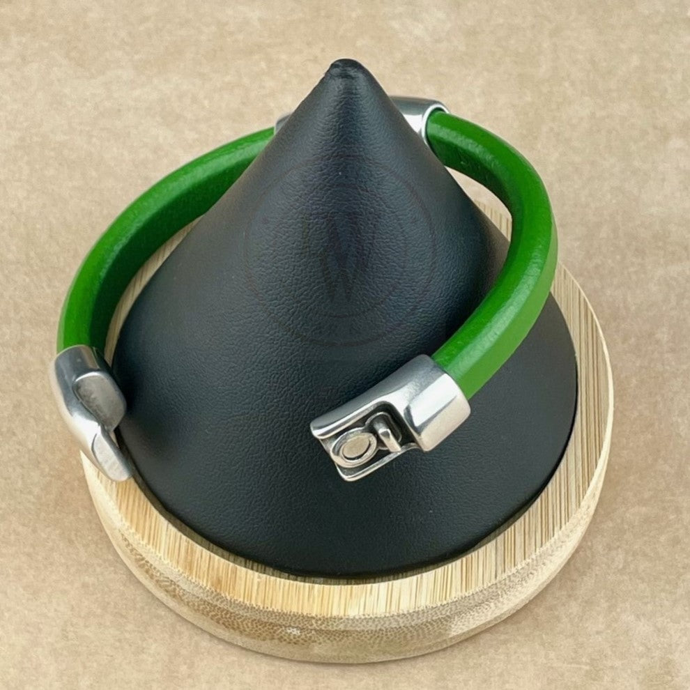 Kelly Green Leather Unisex Cobo Bracelet-3