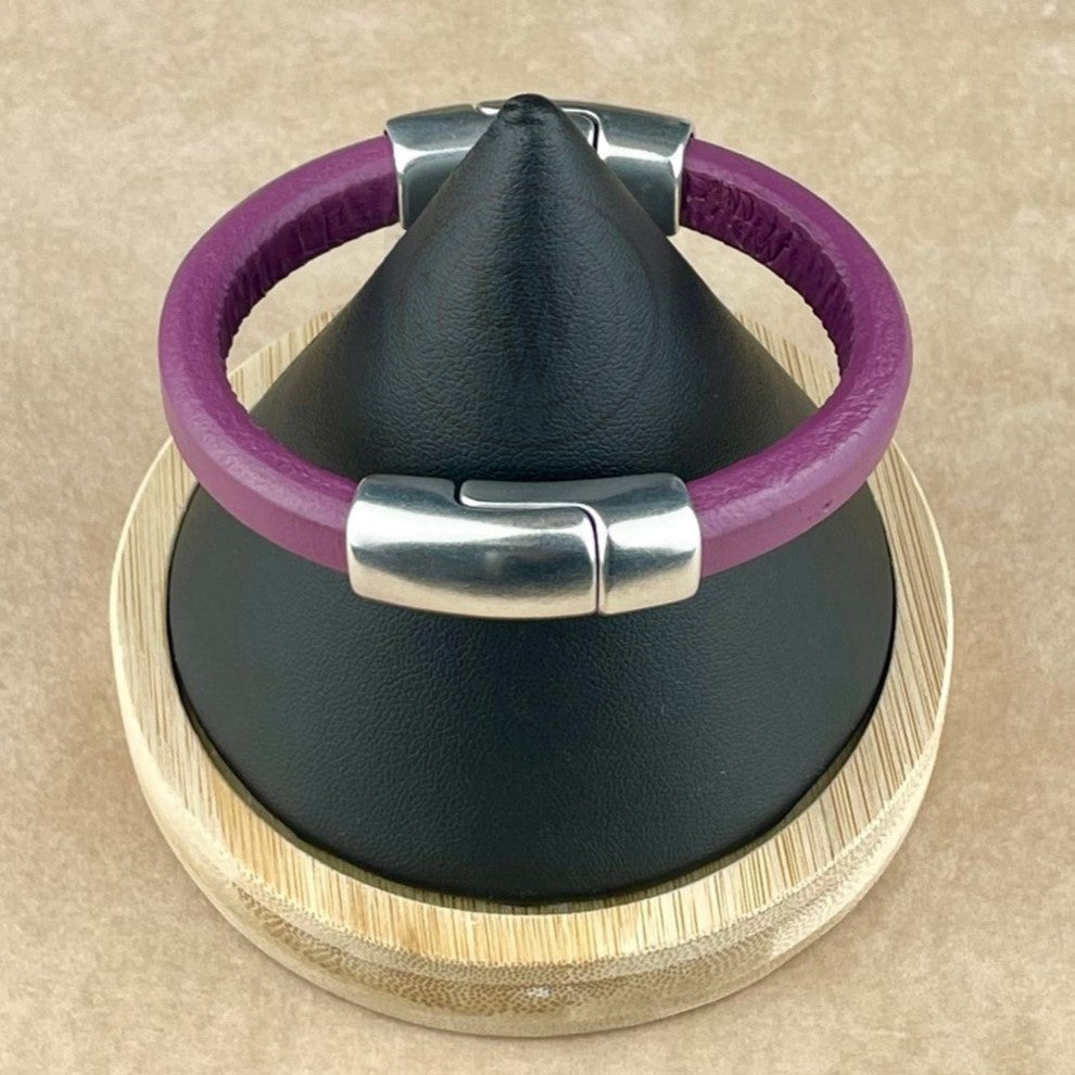  with <strong>Double</strong> Antique Silver Magnetic Clasps-1