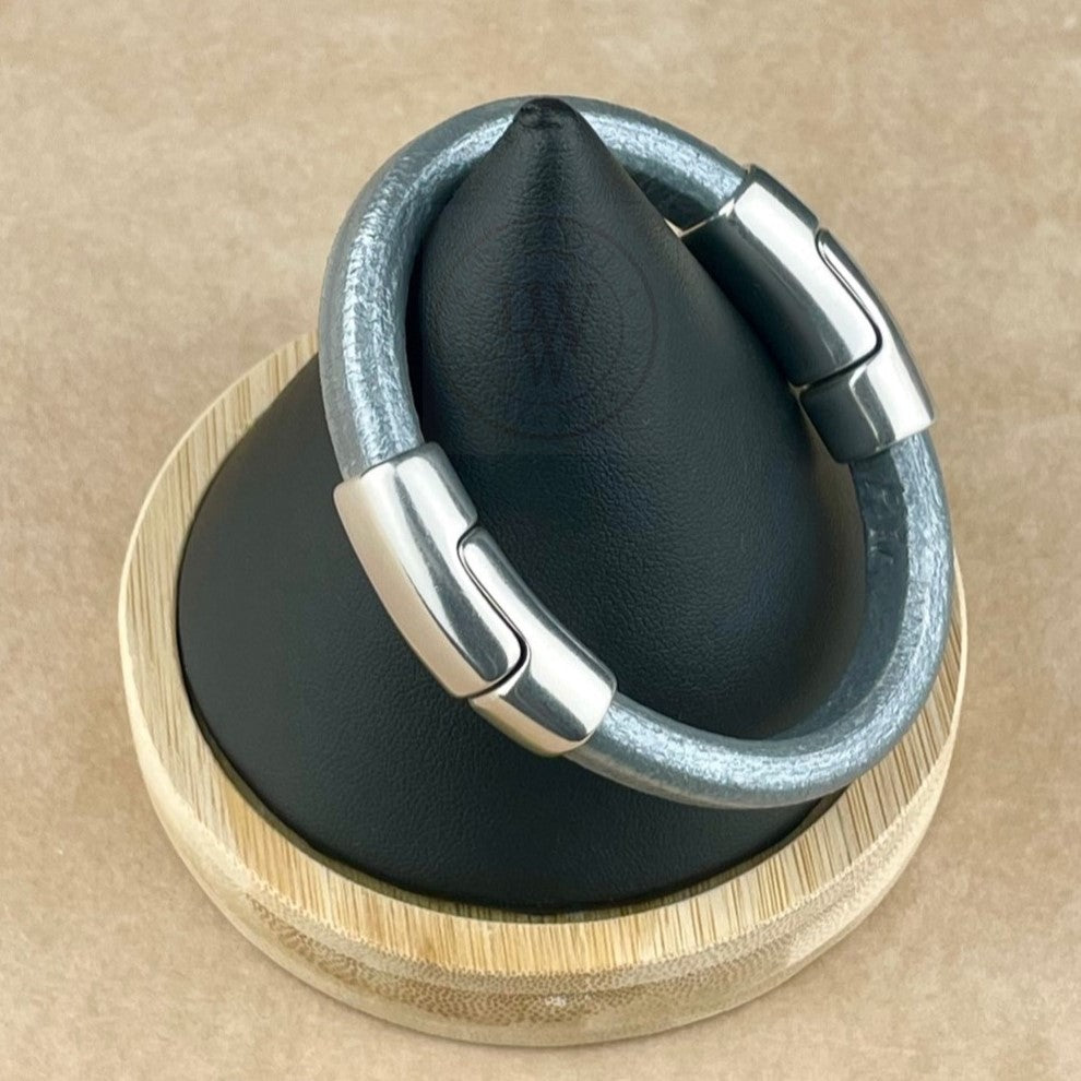 Metallic Silver Leather Cobo Bracelet with <strong>Double</strong> Antique Silver Magnetic Clasps