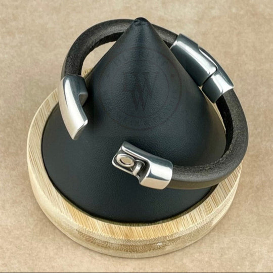 Metallic Gunmetal Leather Unisex Cobo Bracelet-3