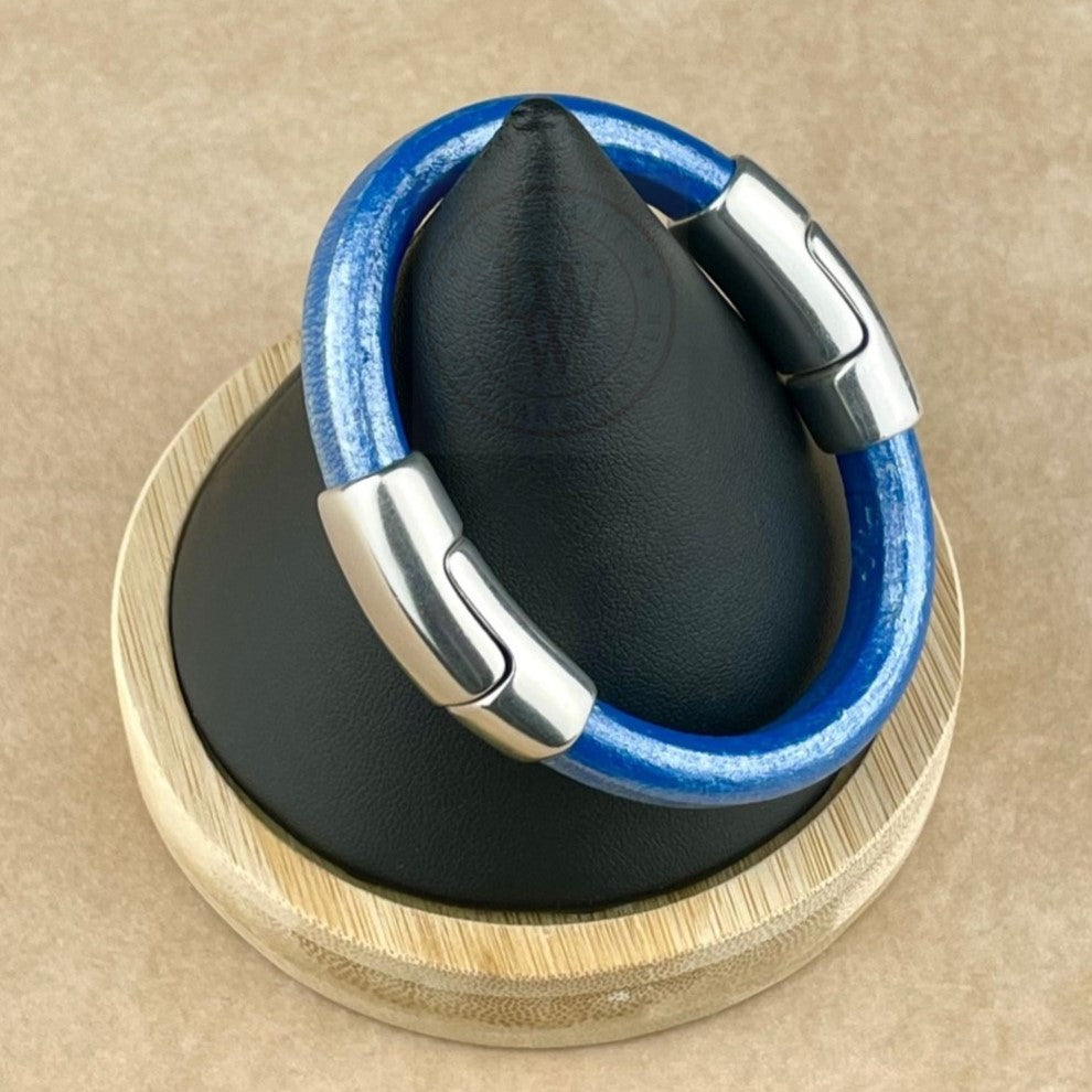 Metallic Star Spangled Banner Blue Leather Unisex Cobo Bracelet-2