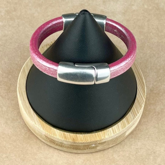 Metallic Fuchsia Leather Cobo Bracelet with <strong>Double</strong> Antique Silver Magnetic Clasps