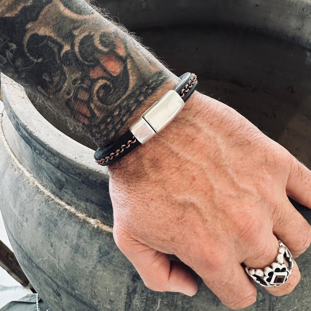 Antique Copper Chain on Black Leather Cobo Bracelet with <strong>Double</strong> Antique Silver Magnetic Clasps
